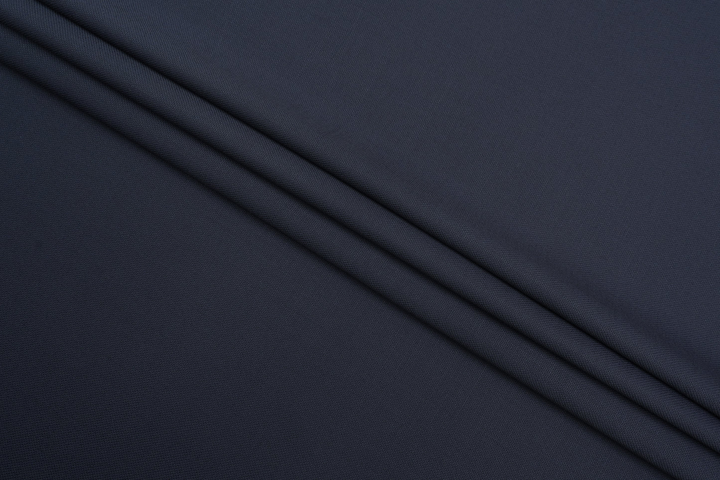571020