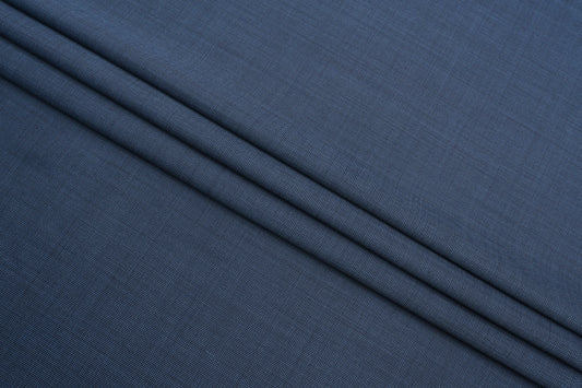 570011